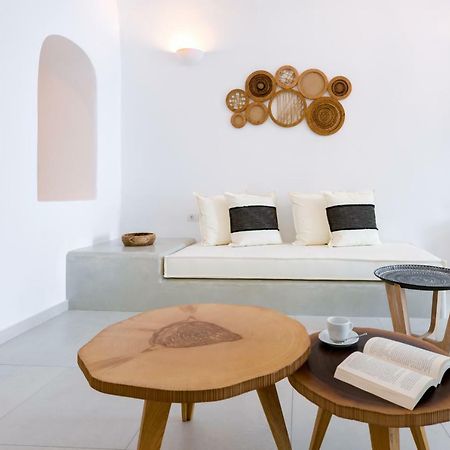 סנטוריני Iriana Suites מראה חיצוני תמונה