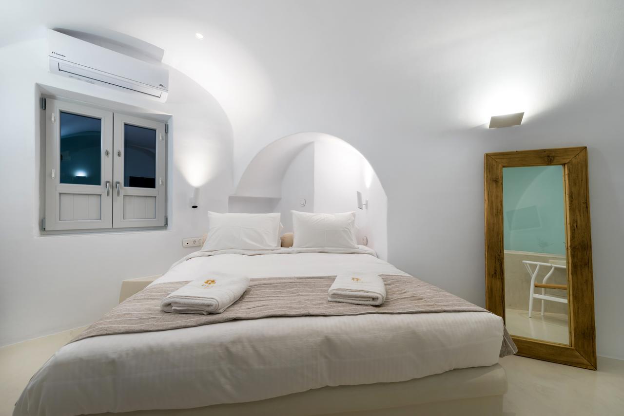 סנטוריני Iriana Suites מראה חיצוני תמונה