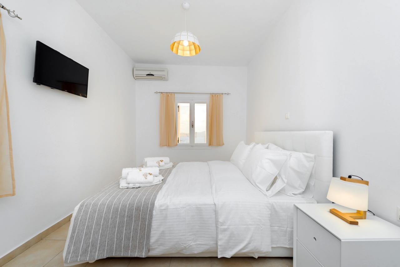 סנטוריני Iriana Suites מראה חיצוני תמונה
