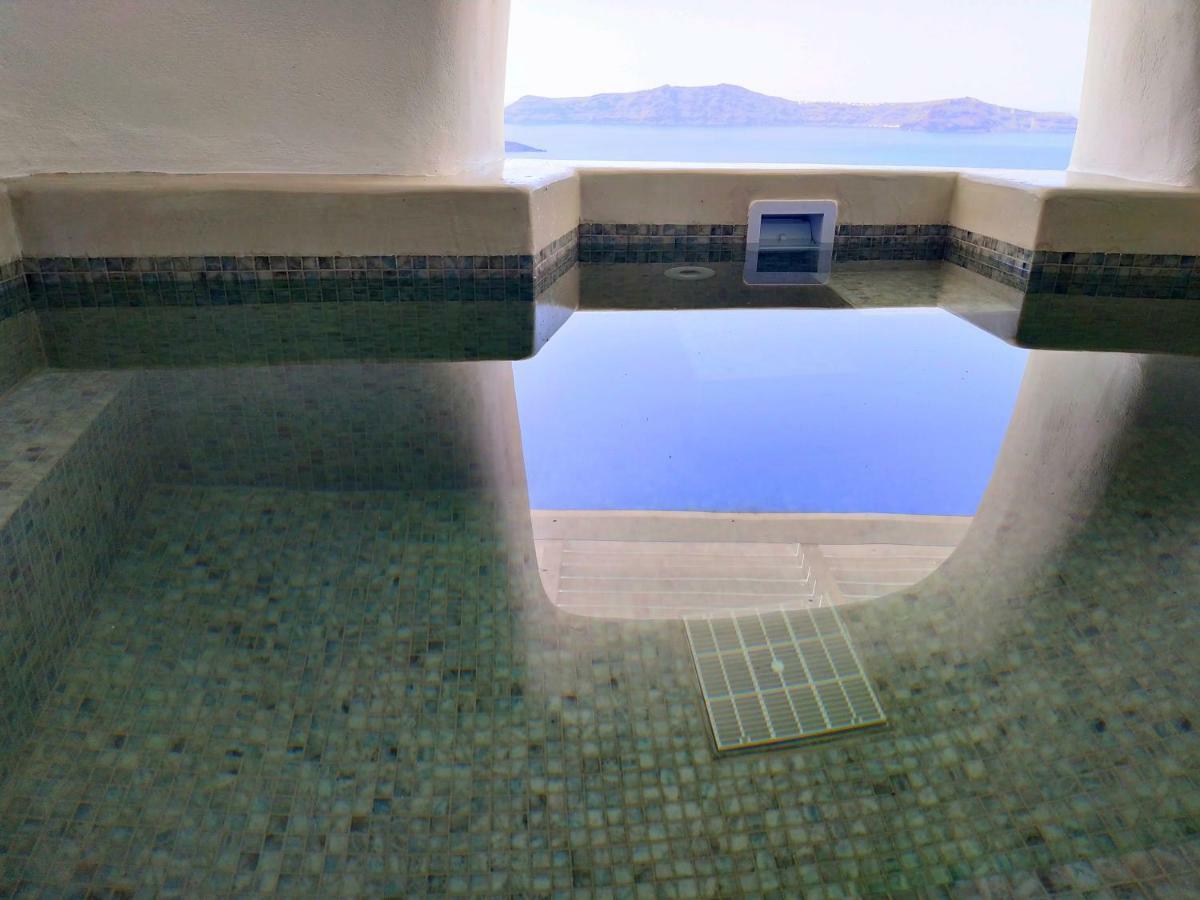 סנטוריני Iriana Suites מראה חיצוני תמונה