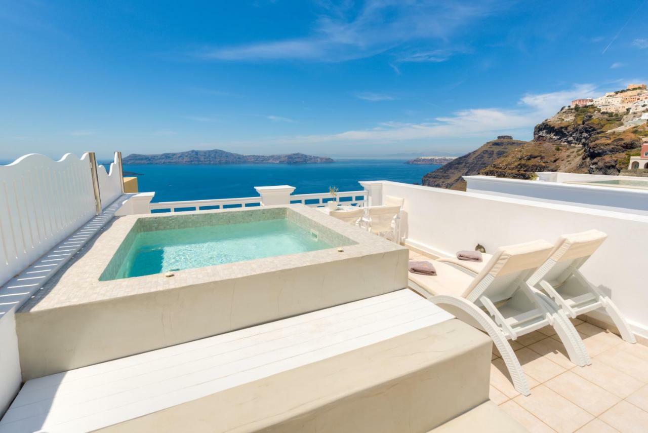 סנטוריני Iriana Suites מראה חיצוני תמונה